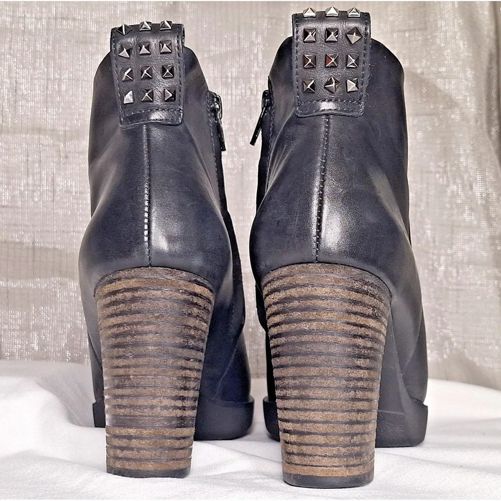 PAUL GREEN Women's Black Leather Studded Stacked Platform Ankle Boots Size 6 M